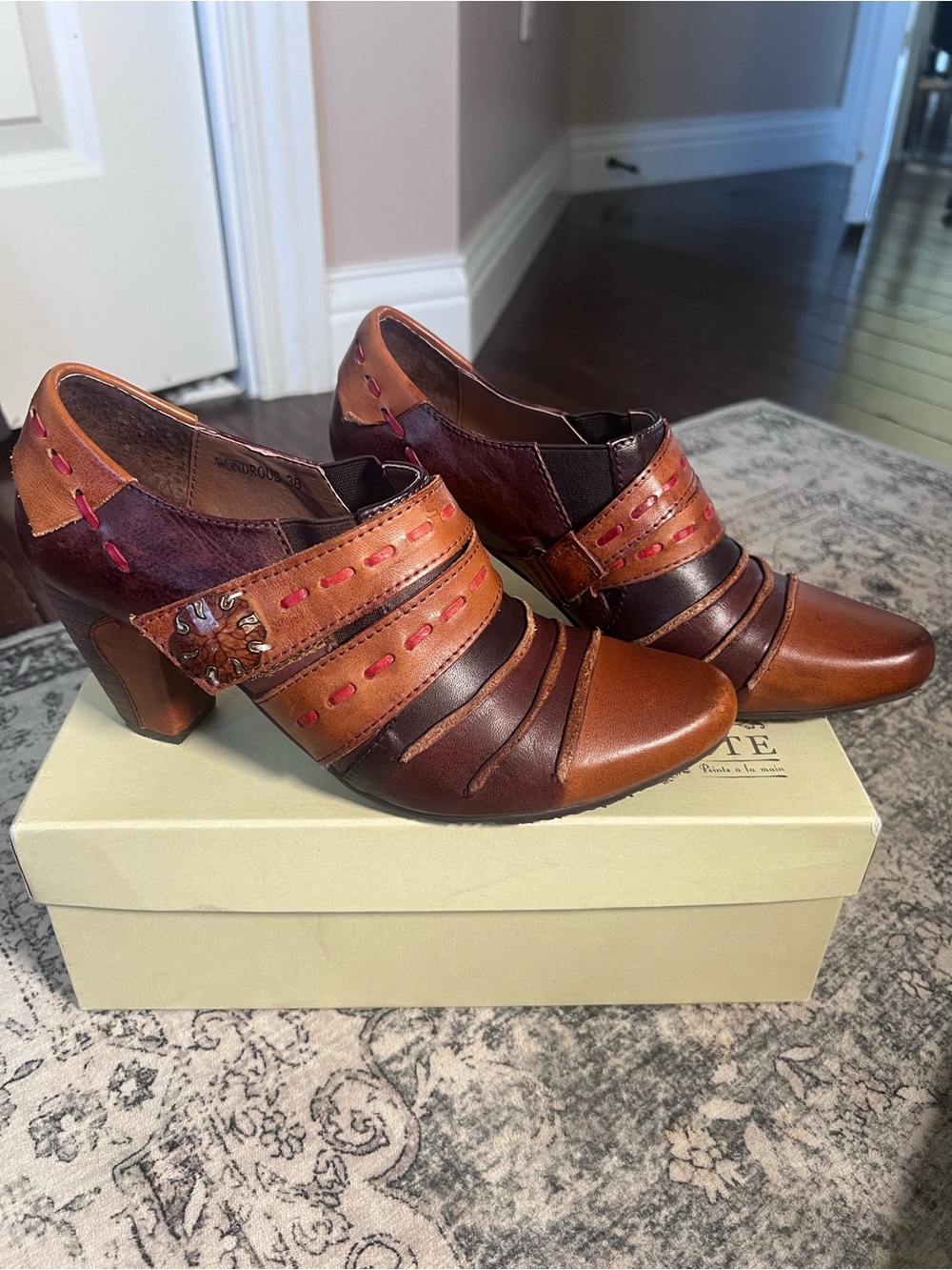 Spring Step L’Artiste Wondruous  Leather Heeled Booties 3” heel